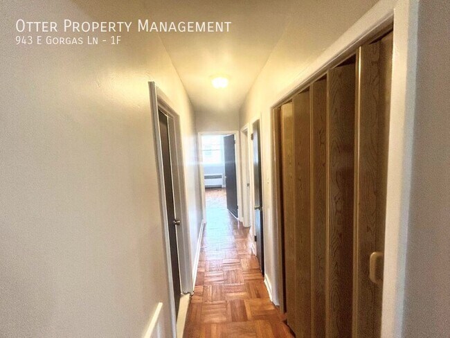 Building Photo - 943 E Gorgas Ln
