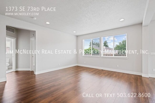 Building Photo - 1373 SE 73rd Pl