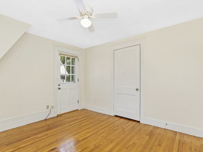 Building Photo - 1145 Boylston St