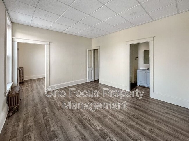 Building Photo - 256 Allegheny St