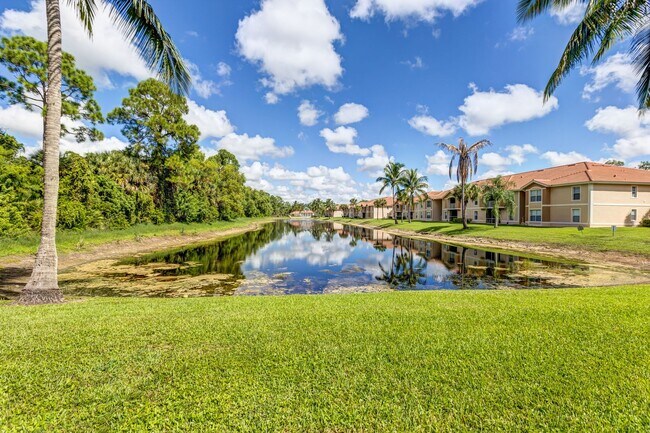 Building Photo - ** IBIS CLUB ** 3 BED / 2 BATH - CONDO - GATED COMMUNITY - SMALL PET OK! - ANNUAL RENTAL