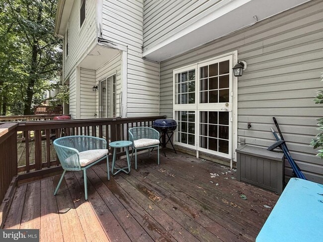 Building Photo - 7246 Mahogany Dr