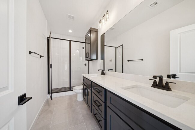 Building Photo - Welcome to this stunning new build in the desirable gated community of Broken Arrow, OK!