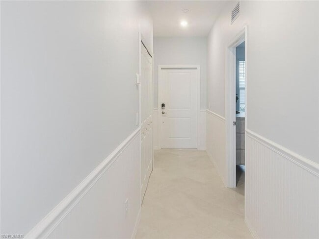 Building Photo - 5467 Double Eagle Cir