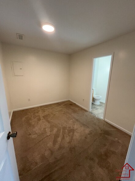 Building Photo - 55 Dogwood Pointe Dr