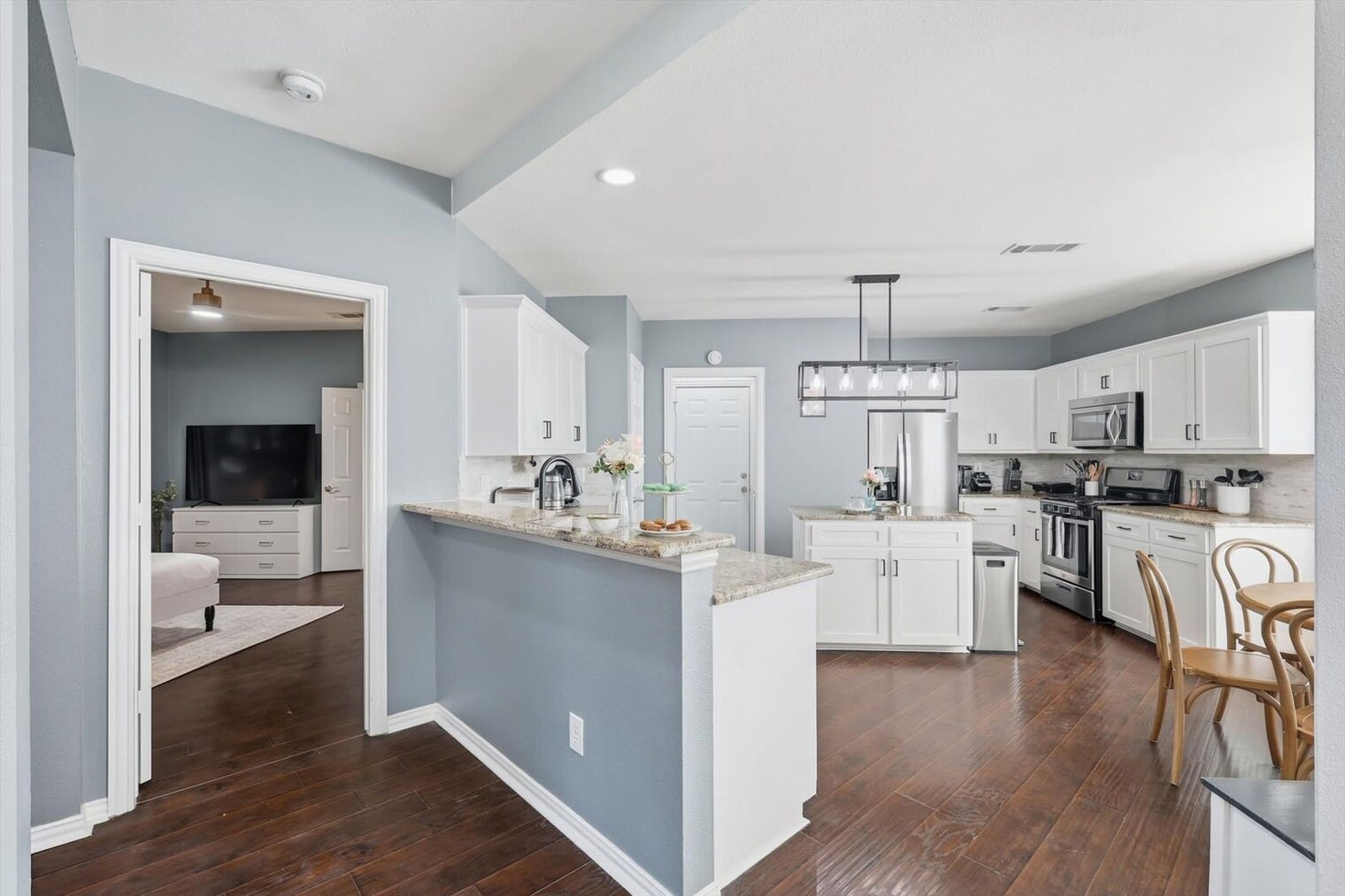 Building Photo - 537 Purdue Dr