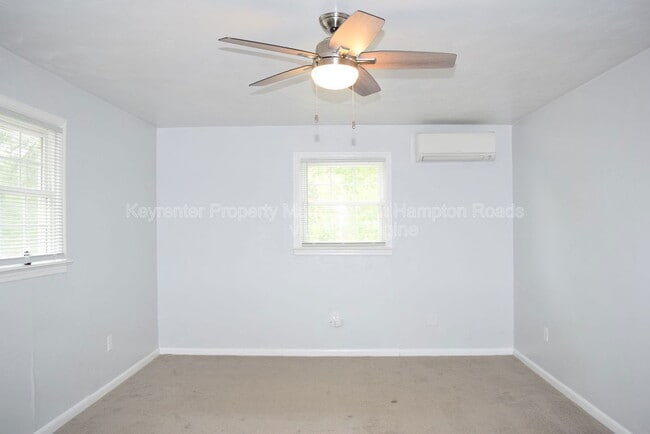 Building Photo - 1312 Sparrow Rd