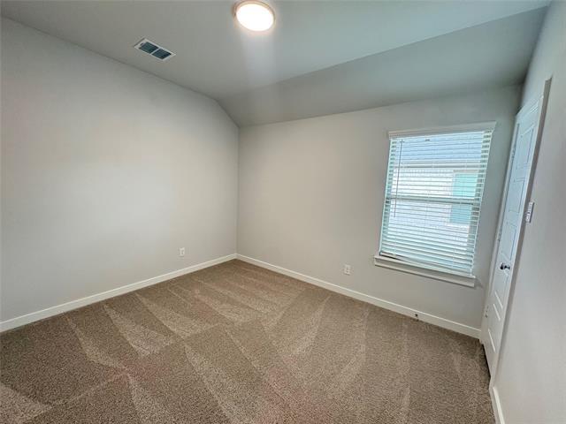 Building Photo - 320 Arcane St