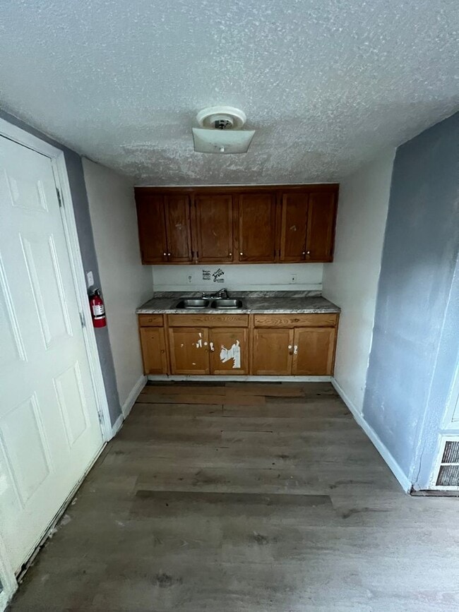 Building Photo - 2109 Ragsdale Ave