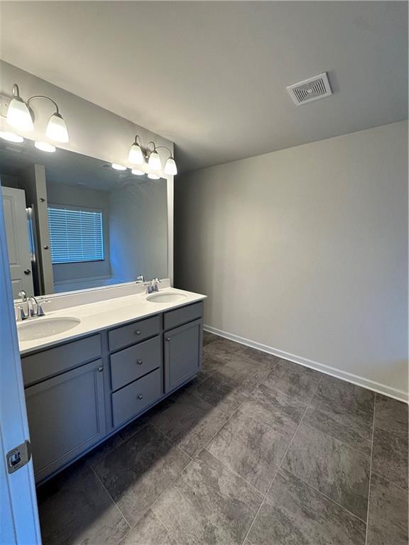 Building Photo - 115 Buckingham Ln