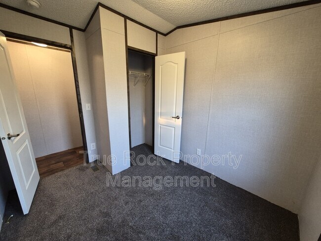 Building Photo - 16213 County Rd 1525