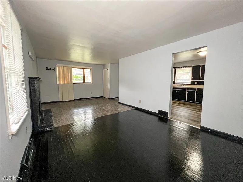 Building Photo - 1764 S Heights Ave