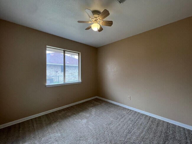 Building Photo - 4611 Colby Dr