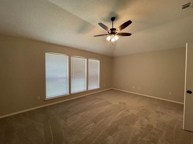Building Photo - 1405 High Crest Dr