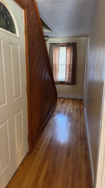 Building Photo - 30 High St