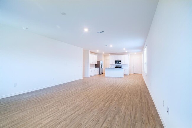Building Photo - 15076 Rustic Moon Rd