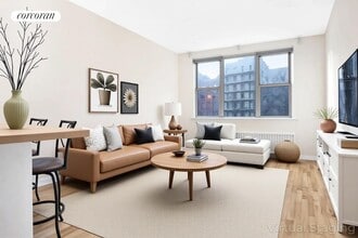 Building Photo - 2790 Broadway