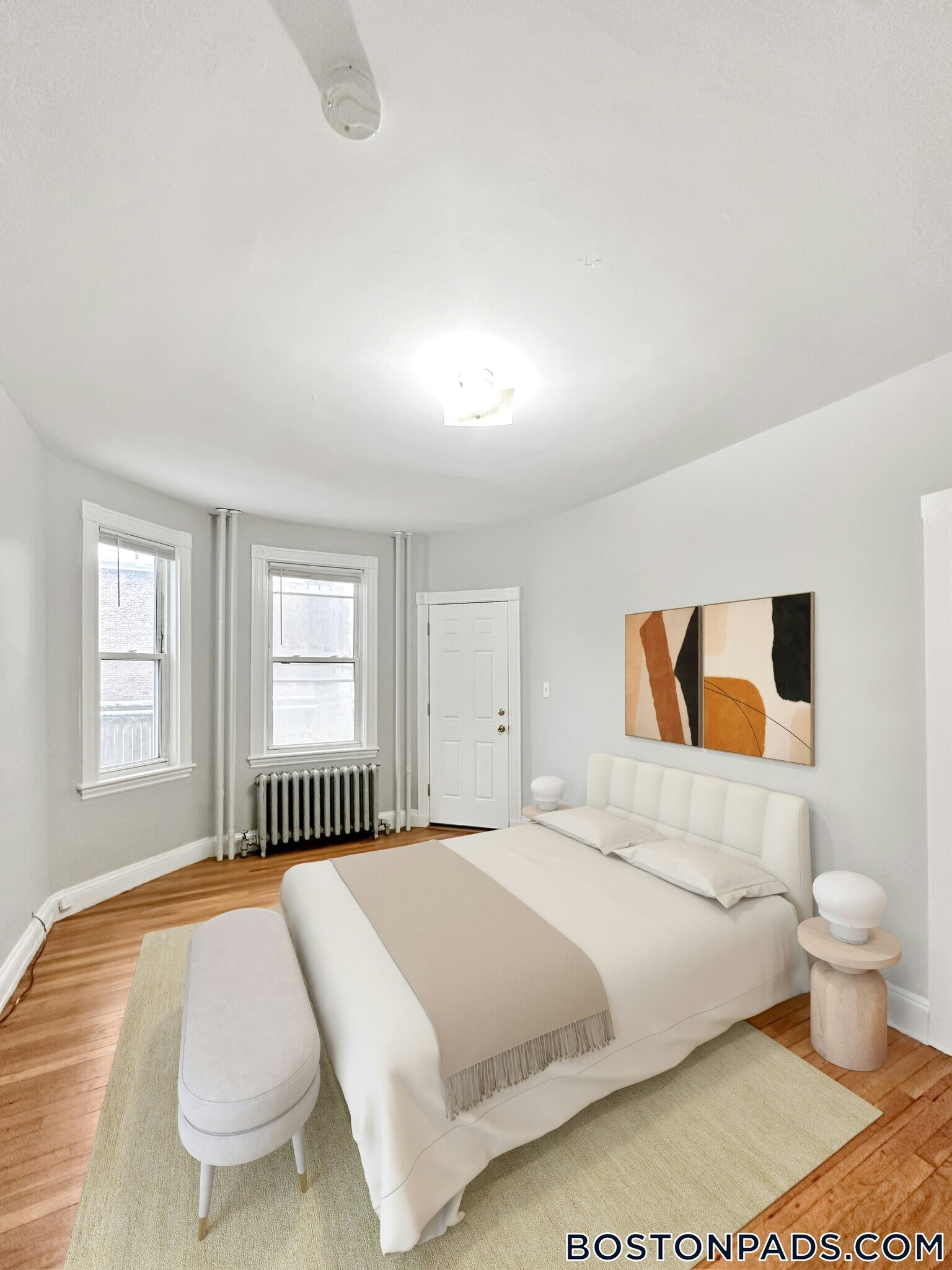 Building Photo - 15 Pond St