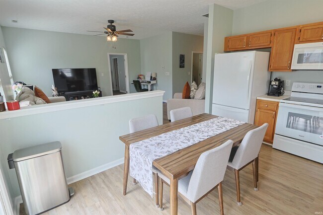 Building Photo - 2117 Cumulus Ct