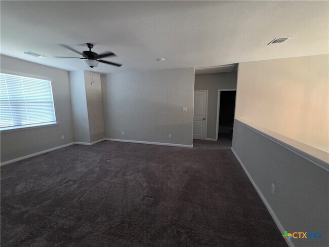 Building Photo - 10001 Kensley Rose Dr