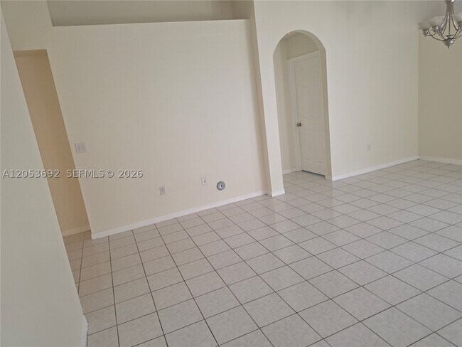 Building Photo - 14241 SW 151st Ave