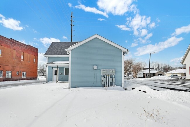 Building Photo - 1518 Howard St