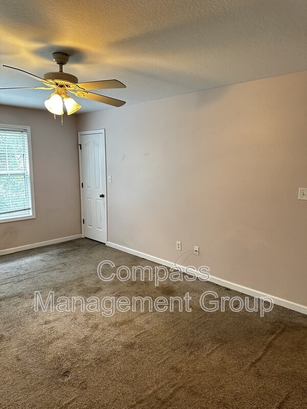 Building Photo - 4755 Forest Landing Way