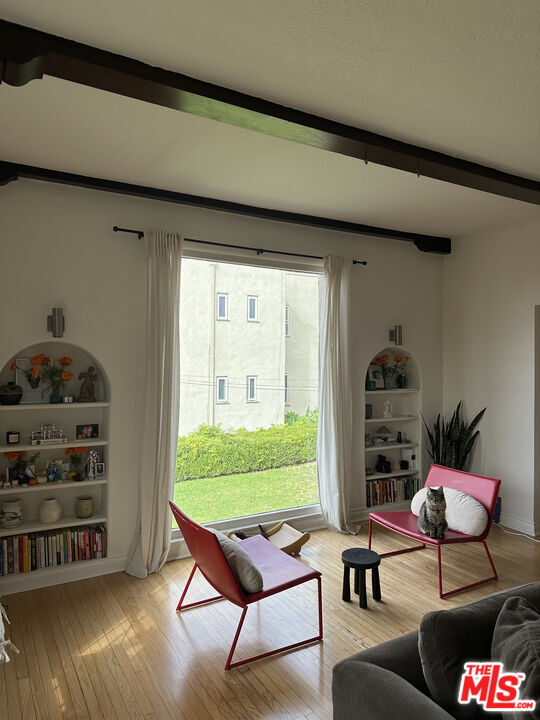 Building Photo - 1362 S Stanley Ave