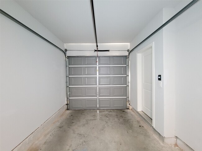 Building Photo - 4908 Paradigm Ln