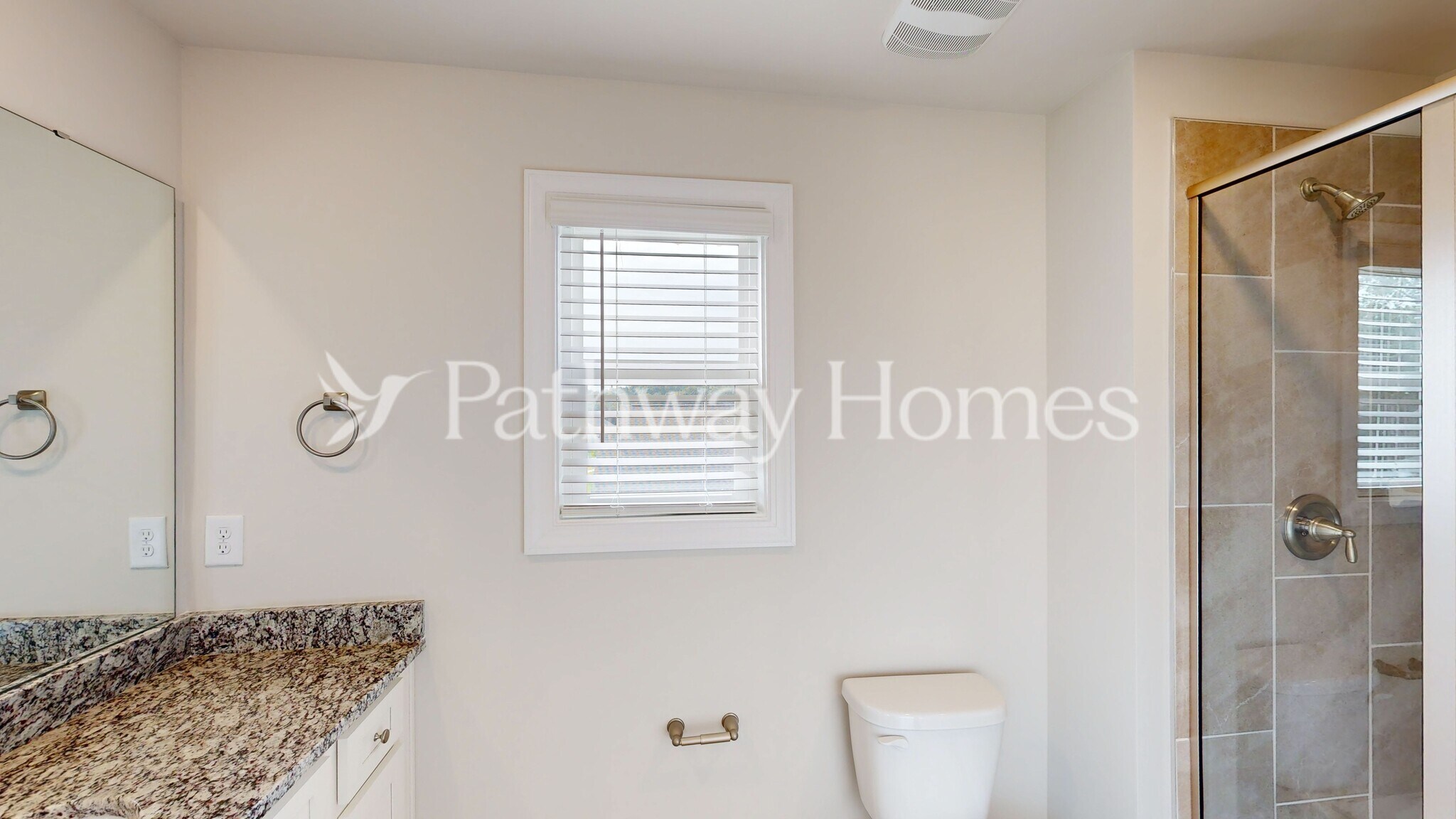 Building Photo - 108 S Sina St