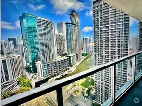 Building Photo - 500 Brickell Ave