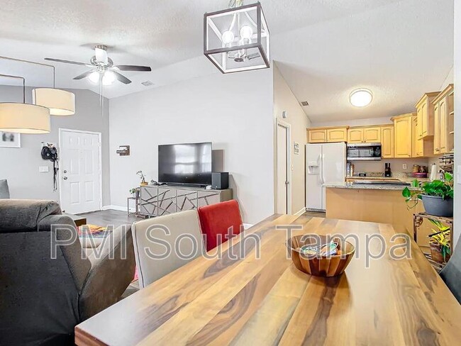 Building Photo - 2760 Braham Ct