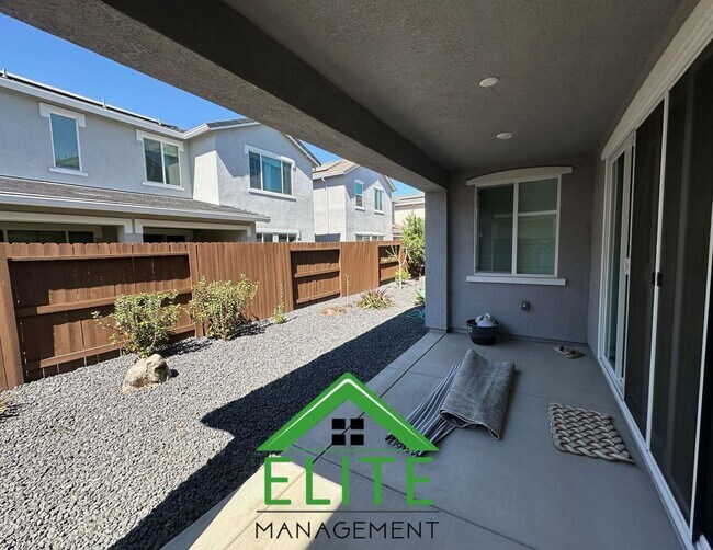 Building Photo - 6089 Waddington Wy