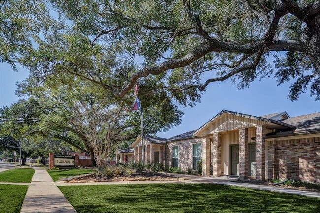 Building Photo - 21602 Park Downe Ln