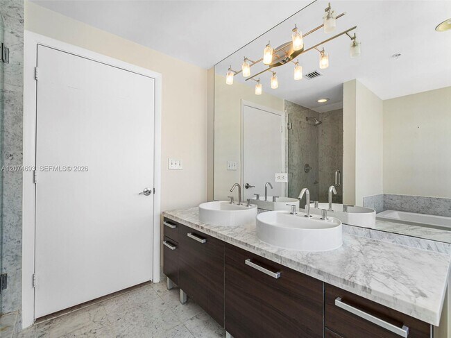 Building Photo - 244 Biscayne Blvd