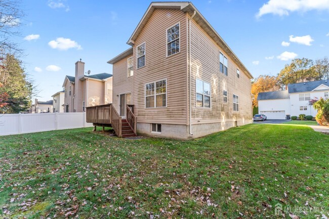 Building Photo - 5 Parker Way