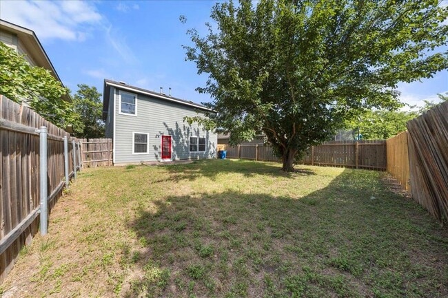 Building Photo - 3504 Sand Dunes Ave
