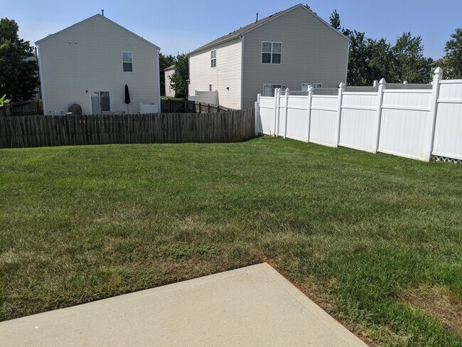 Building Photo - 4804 Rockport Dr