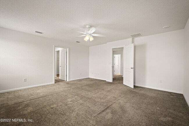 Building Photo - 120 Yellowfin Dr