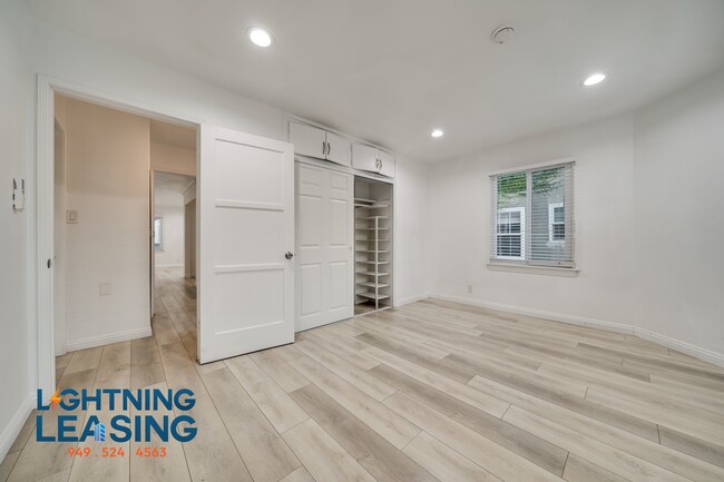 Building Photo - 1363 Hauser Blvd