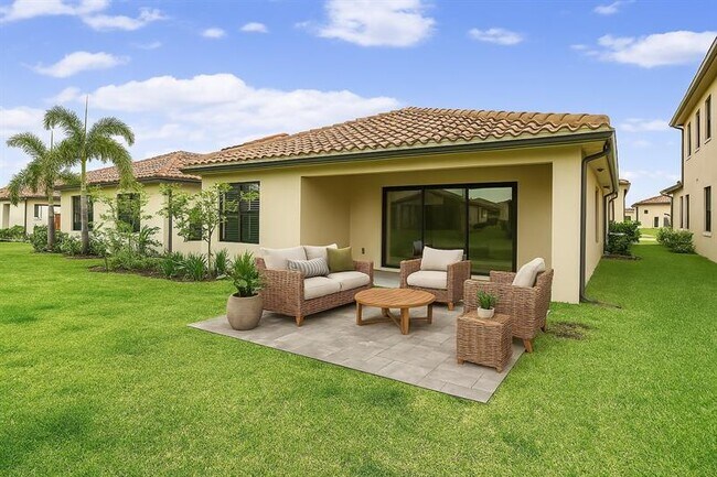 Building Photo - 11785 Waterway Cir