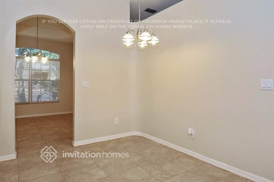 Building Photo - 434 Country Vineyard Dr