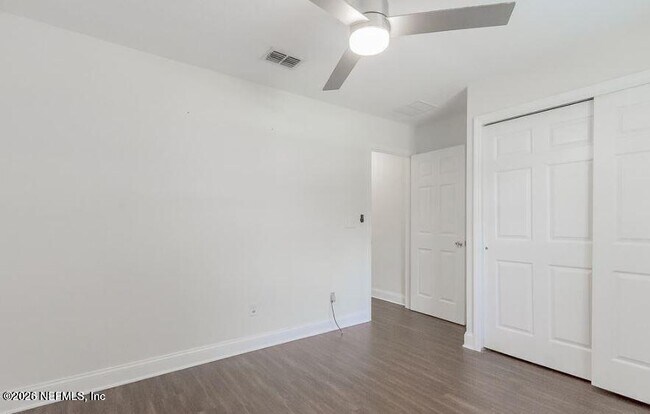 Building Photo - 128 Terracina Dr