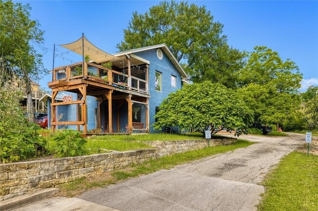 Building Photo - 4004 Maplewood Ave