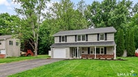 Building Photo - 44 Barmore Dr W