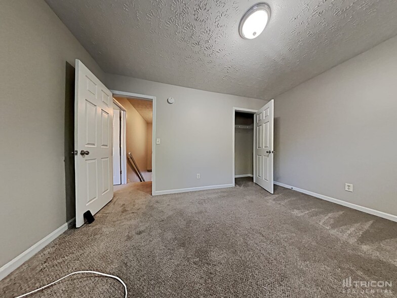 Building Photo - 3747 Oakland Spring Ct