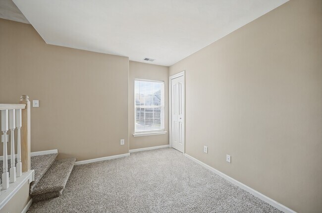 Building Photo - 601 Pawleys Arch