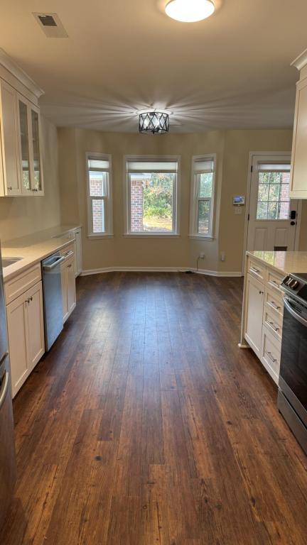 Building Photo - 1024 Plantation Ct