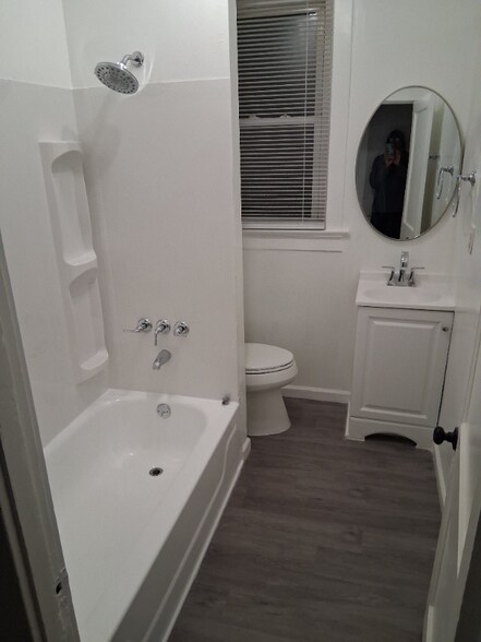 Building Photo - 520 Fassen St