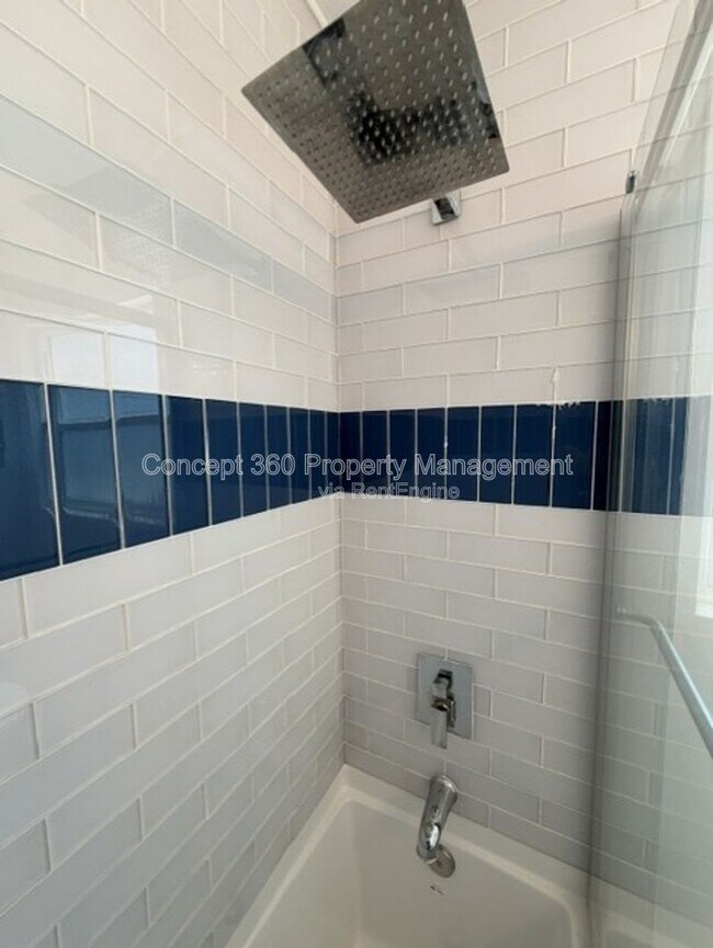 Building Photo - 2287 Belmont Ave